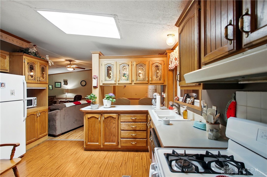 76 Sunset Dr, Springfield, Ohio image 13