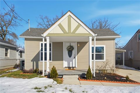 Photo of 1613 Sheridan Avenue, Middletown, OH 45044 (MLS # 953987)