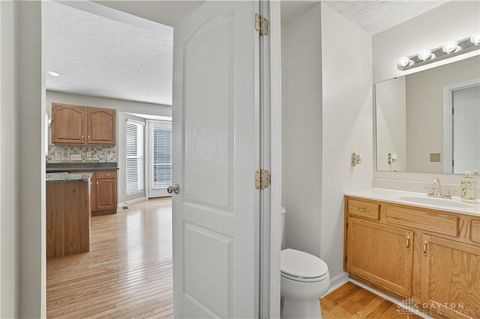 Tiny photo for 5981 Birkdale Drive, West Chester, OH 45069 (MLS # 945542)