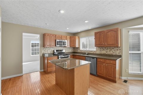 Tiny photo for 5981 Birkdale Drive, West Chester, OH 45069 (MLS # 945542)