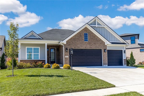 9351 ROCHELLE LN, DAYTON, OH 45458 - Image 70c5b008e30e9be88030366e2ee37d4d/461187104