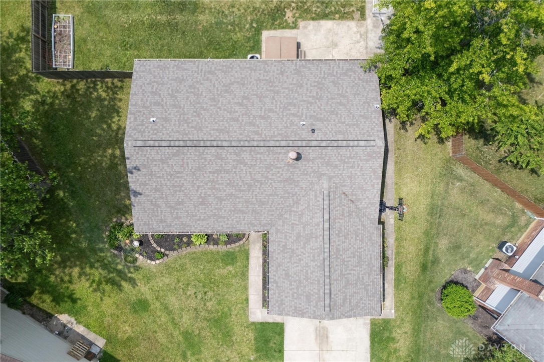 2780 Dorset Woods Court, Miamisburg, Ohio image 30