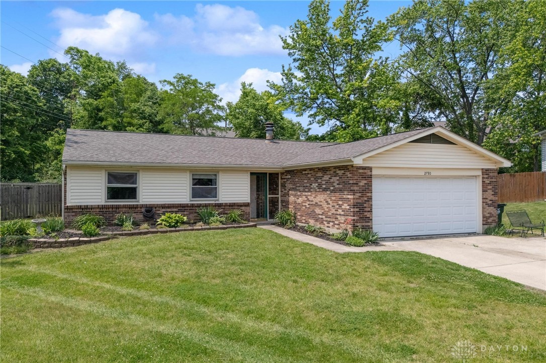 2780 Dorset Woods Court, Miamisburg, Ohio image 3