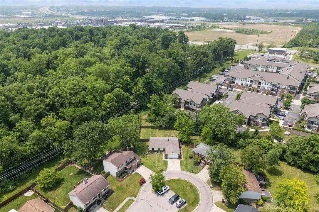 2780 Dorset Woods Court, Miamisburg, Ohio image 32