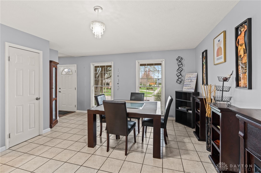 4040 Shell Avenue, Clayton, Ohio image 4