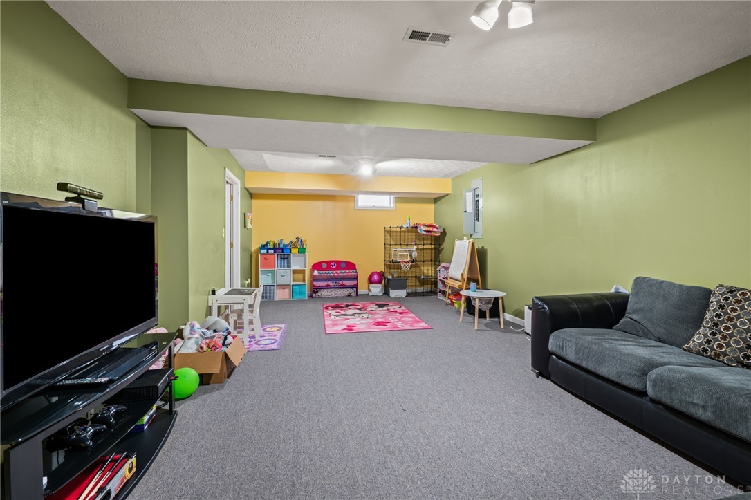 4040 Shell Avenue, Clayton, Ohio image 23