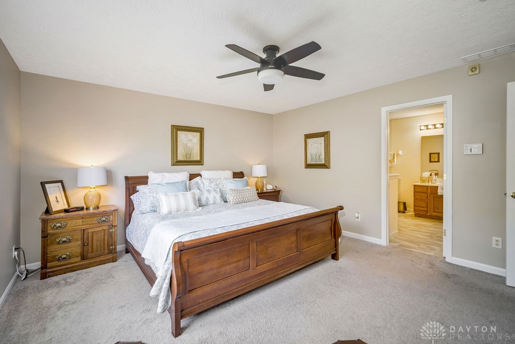 2338 Castle Pines Court, Hamilton, Ohio image 23