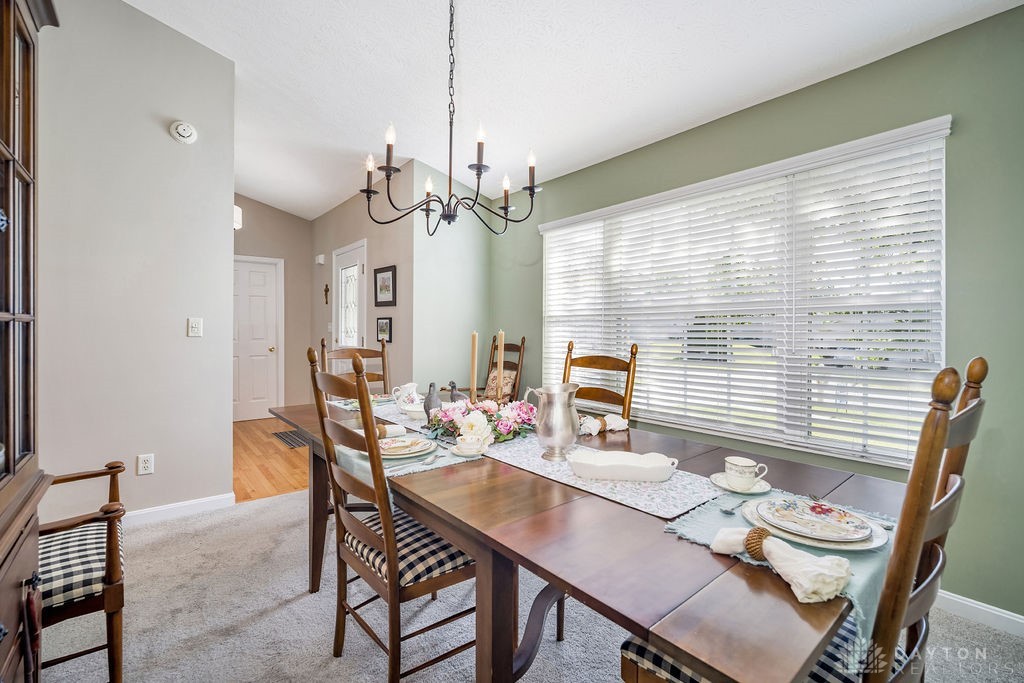 2338 Castle Pines Court, Hamilton, Ohio image 18