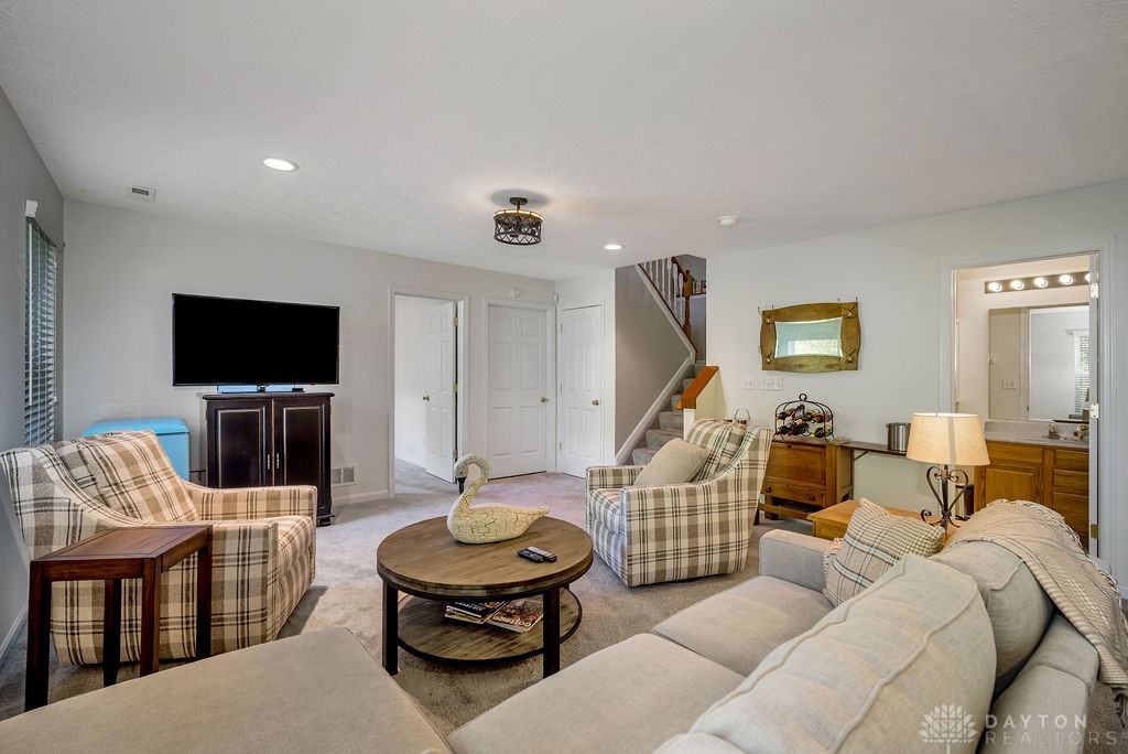 2338 Castle Pines Court, Hamilton, Ohio image 35