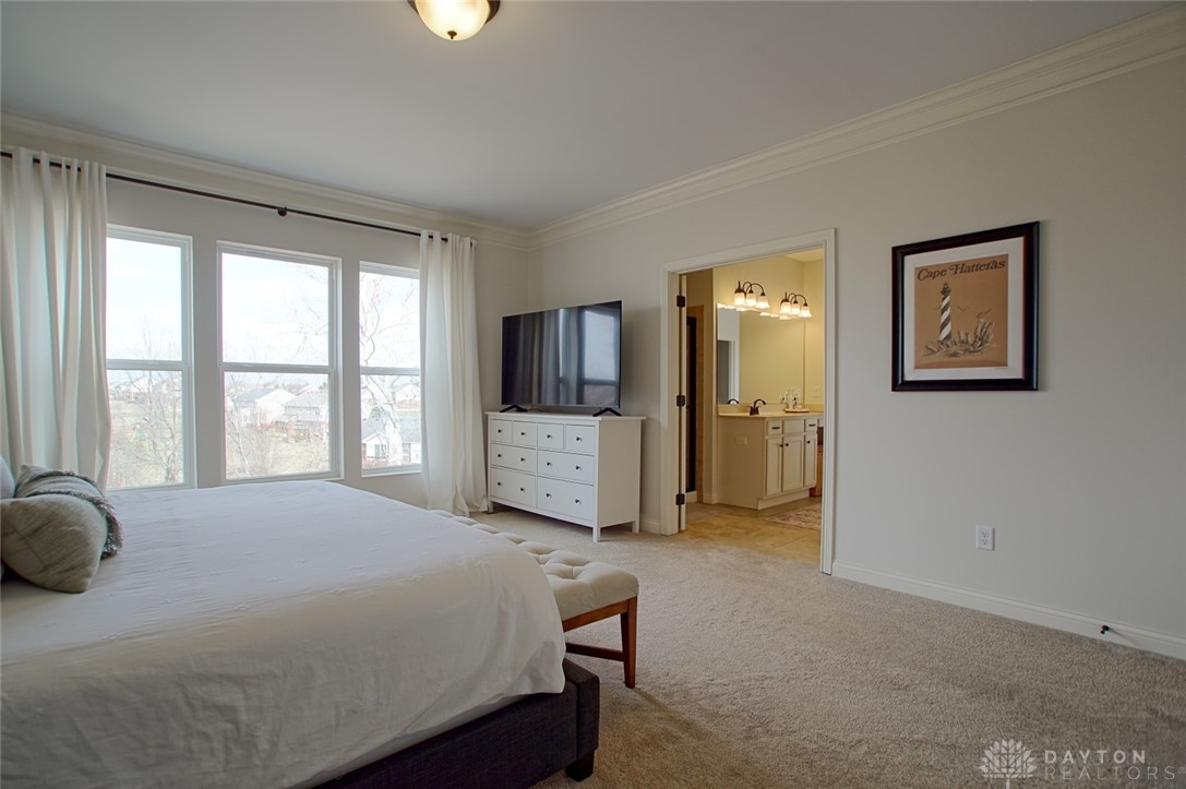 6788 Sugarberry Knoll, Hamilton, Ohio image 41