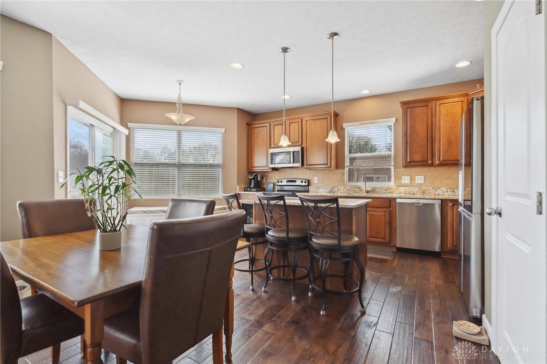 802 W Anson Drive, Cincinnati, Ohio image 16