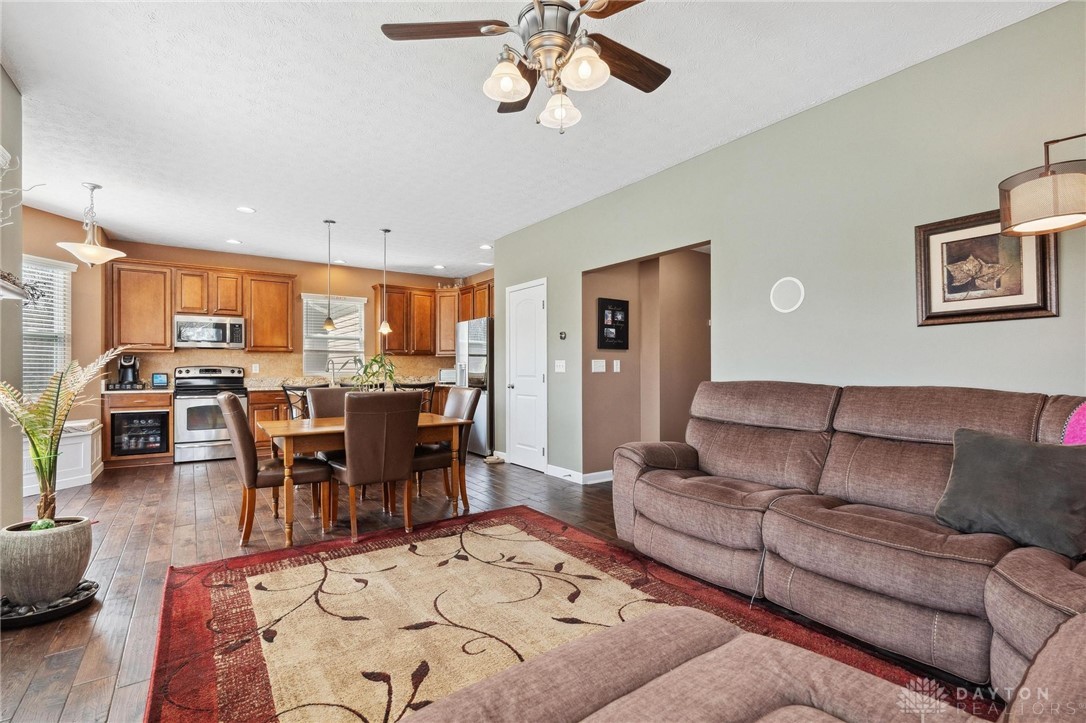 802 W Anson Drive, Cincinnati, Ohio image 12