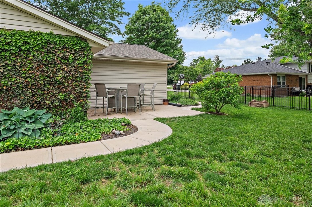 5135 Lamonte Drive, Fairfield, Ohio image 24