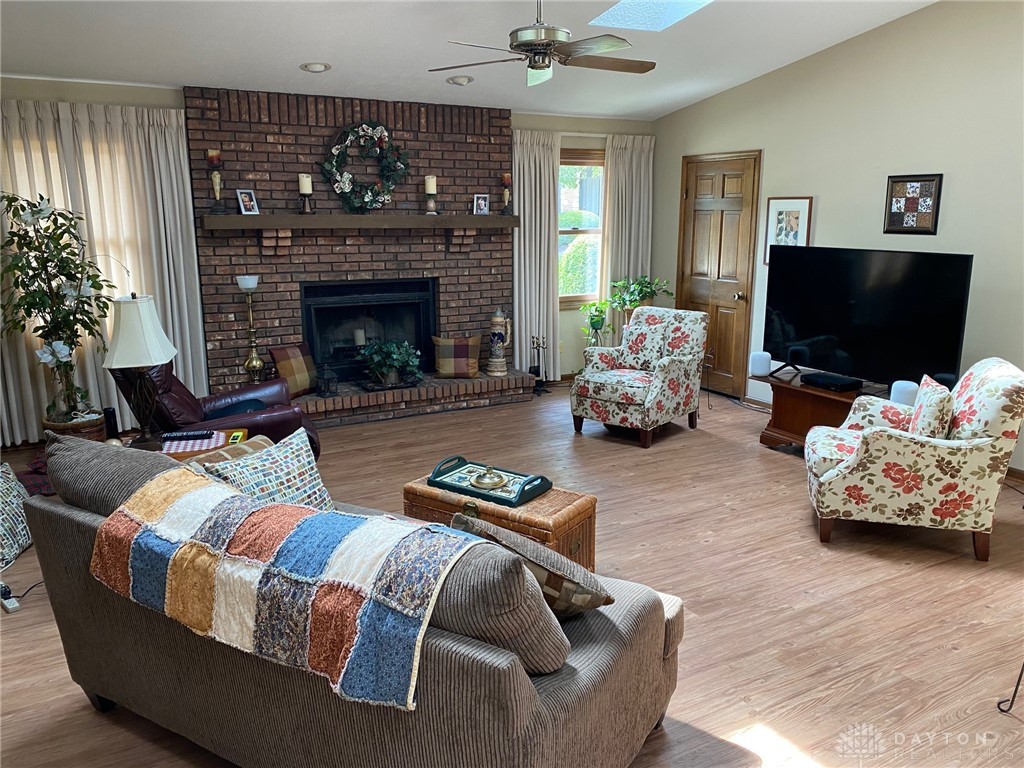 Dayton, Ohio 45459, United States, 2 Bedrooms Bedrooms, ,2 BathroomsBathrooms,Residential,Active,193508