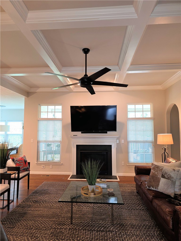 1979 Meadowsweet Drive