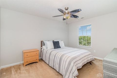 Tiny photo for 5618 Rachels View Vw, Hamilton, OH 45011 (MLS # 945277)