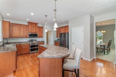 Tiny photo for 5618 Rachels View Vw, Hamilton, OH 45011 (MLS # 945277)