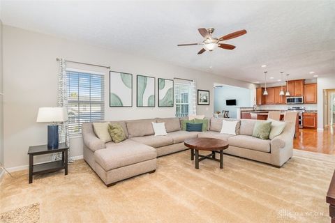 Tiny photo for 5618 Rachels View Vw, Hamilton, OH 45011 (MLS # 945277)