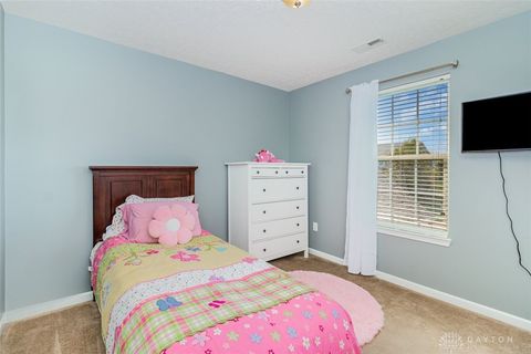 Tiny photo for 5618 Rachels View Vw, Hamilton, OH 45011 (MLS # 945277)