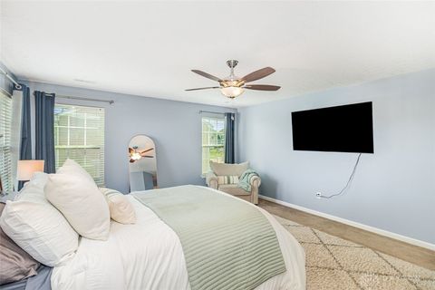 Tiny photo for 5618 Rachels View Vw, Hamilton, OH 45011 (MLS # 945277)