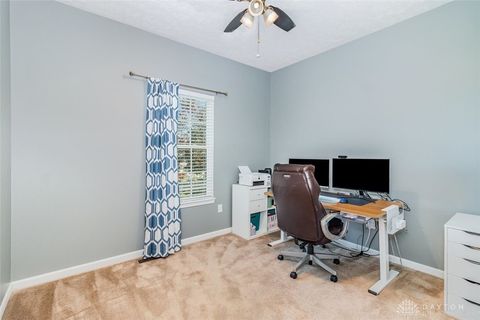 Tiny photo for 5618 Rachels View Vw, Hamilton, OH 45011 (MLS # 945277)