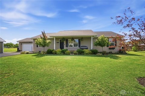 Photo of 212 School Road, Wilmington, OH 45177 (MLS # 958353)