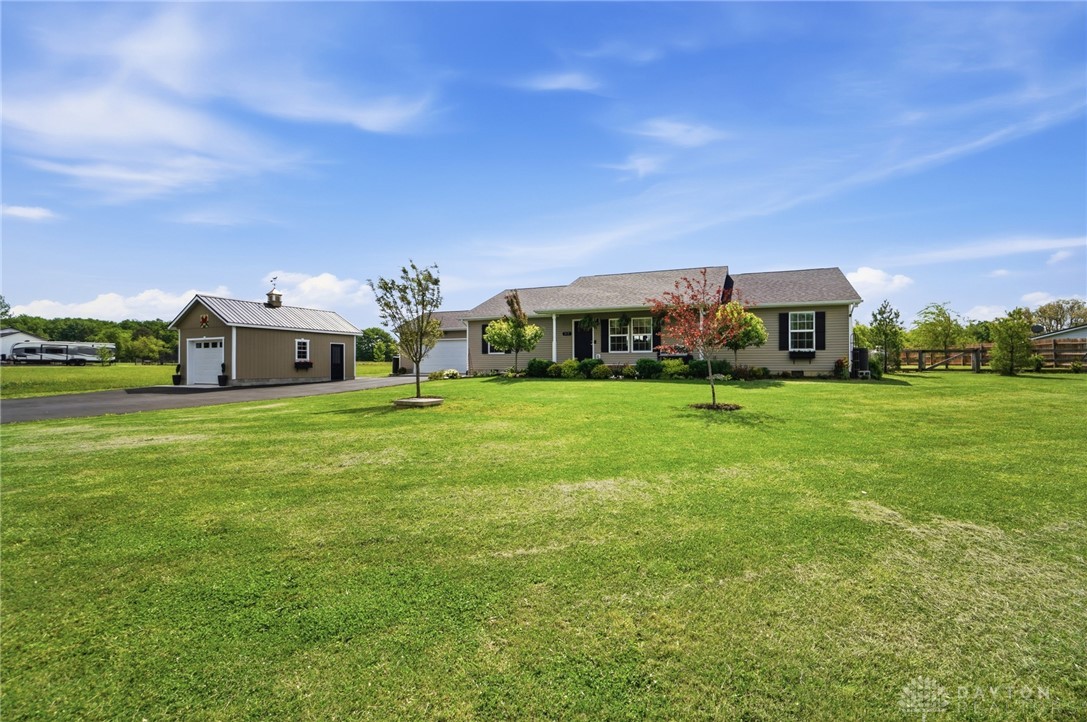 212 School Road
