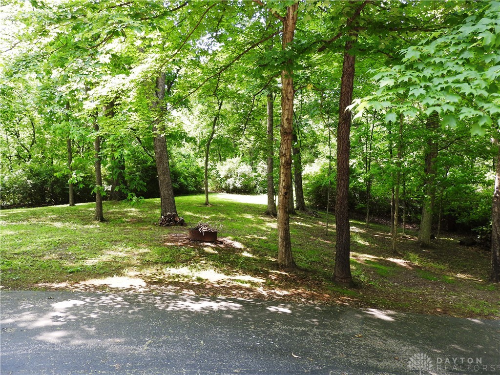 7130 Meeker Road, Dayton, Ohio image 8