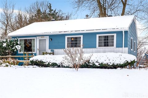 Photo of 4288 Redonda Lane, Dayton, OH 45416 (MLS # 948821)