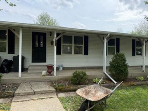 Photo of 5840 Gratis Road, Camden, OH 45311 (MLS # 957633)