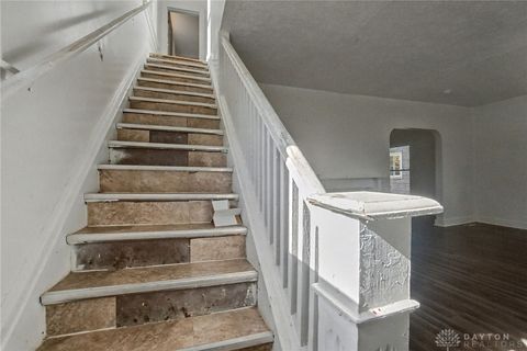 Tiny photo for 109 Brooklyn Avenue, Dayton, OH 45417 (MLS # 947028)