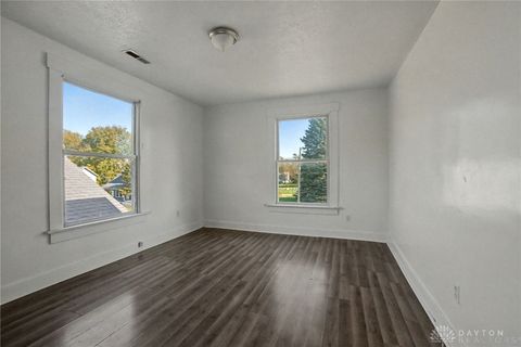 Tiny photo for 109 Brooklyn Avenue, Dayton, OH 45417 (MLS # 947028)