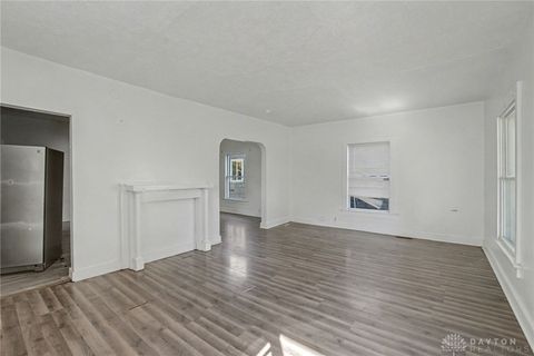Tiny photo for 109 Brooklyn Avenue, Dayton, OH 45417 (MLS # 947028)
