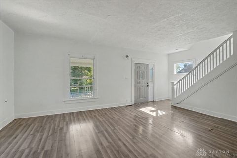 Tiny photo for 109 Brooklyn Avenue, Dayton, OH 45417 (MLS # 947028)