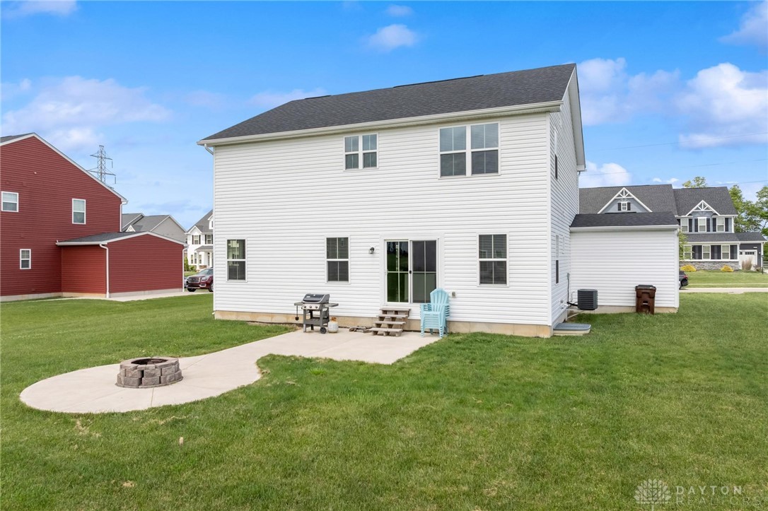 2370 Hawes Drive, Beavercreek, Ohio image 43