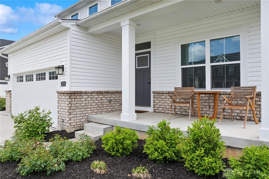 2370 Hawes Drive, Beavercreek, Ohio image 2