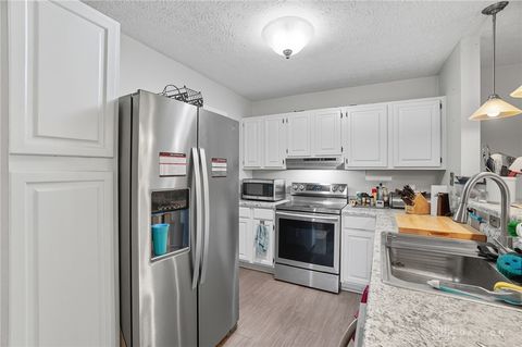Tiny photo for 3963 Covington Drive, Springfield, OH 45503 (MLS # 945408)