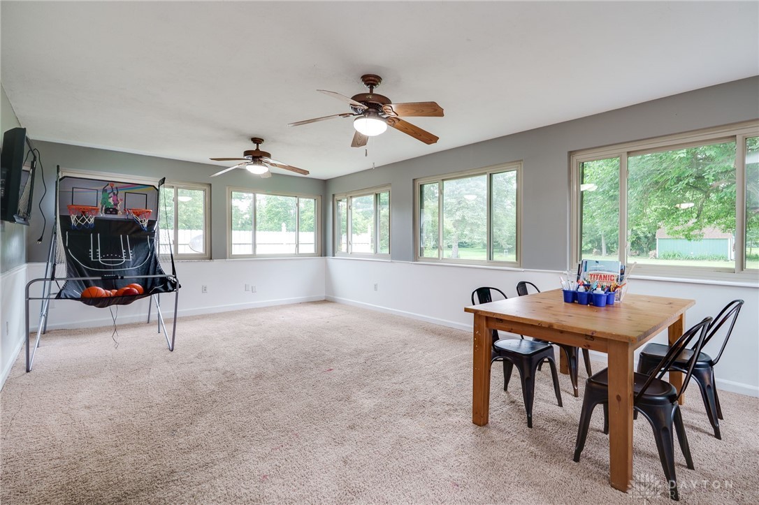 7232 Resinda Drive, Dayton, Ohio image 27