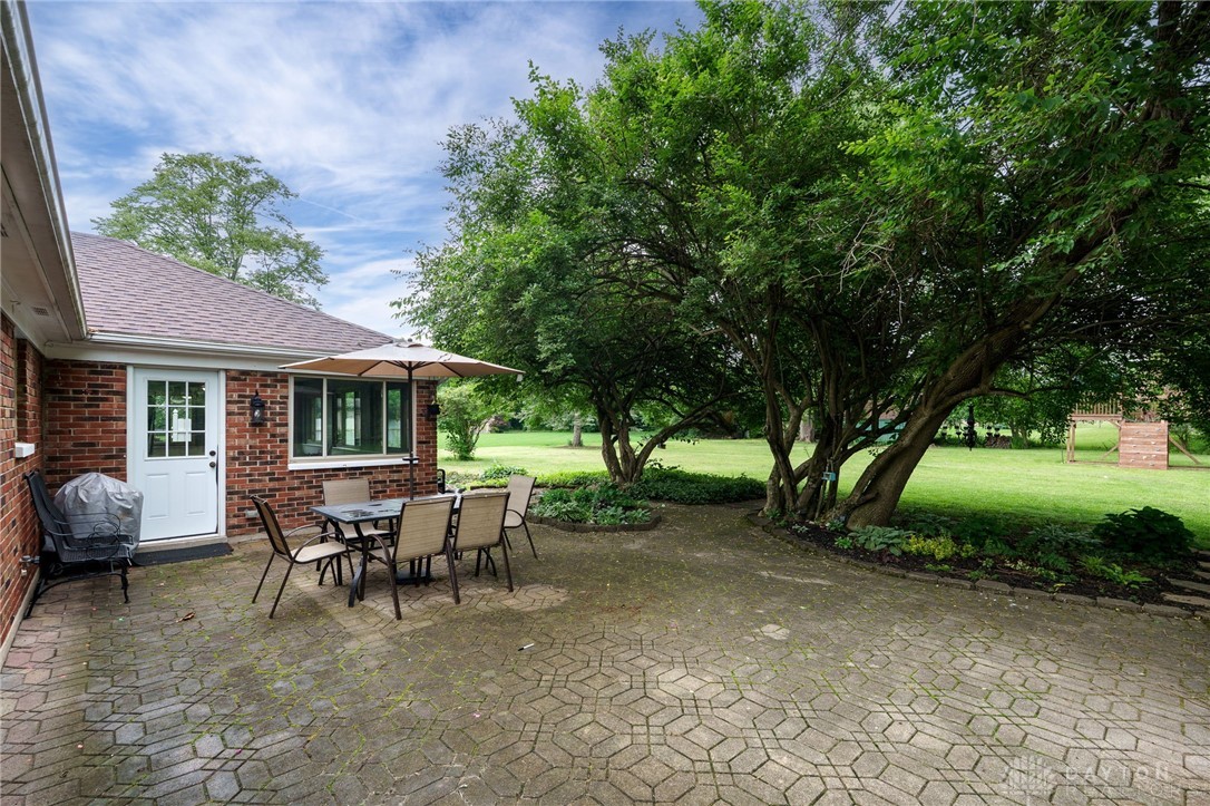 7232 Resinda Drive, Dayton, Ohio image 44