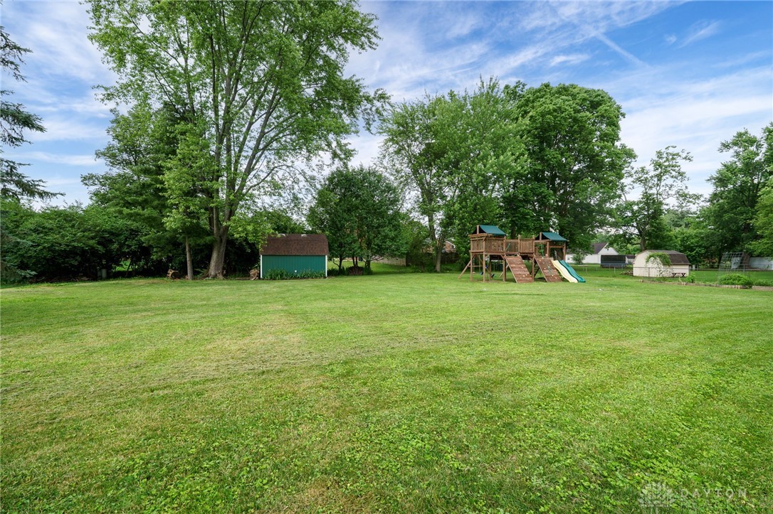 7232 Resinda Drive, Dayton, Ohio image 47