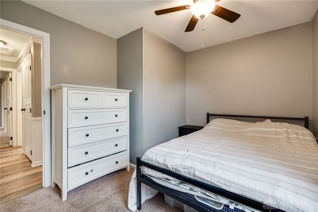 7232 Resinda Drive, Dayton, Ohio image 37