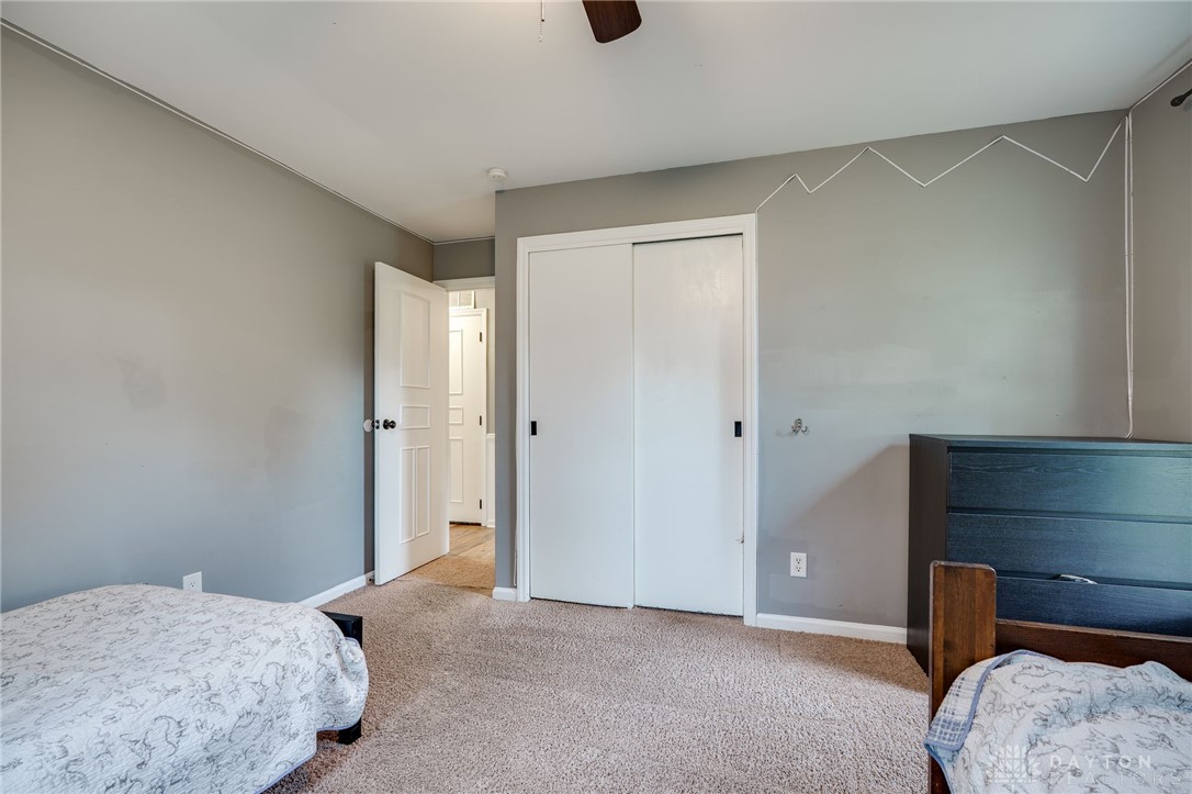 7232 Resinda Drive, Dayton, Ohio image 40