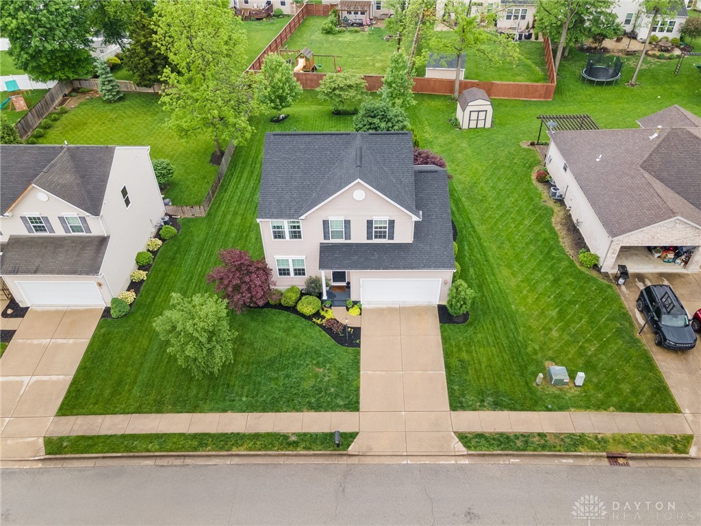 1768 Jillane Drive, Troy, Ohio image 7
