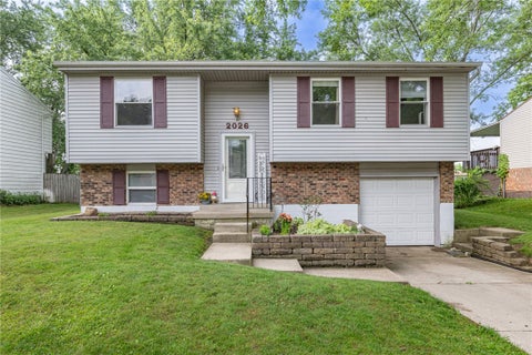 Homes For Sale - 2026 Munich Avenue<br/> Dayton, OH 45439