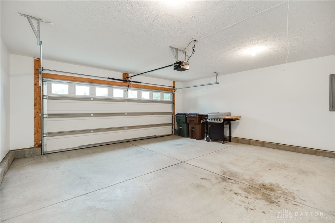 Miamisburg, Ohio 45342, United States, 3 Bedrooms Bedrooms, ,2 BathroomsBathrooms,Residential,Active,218760