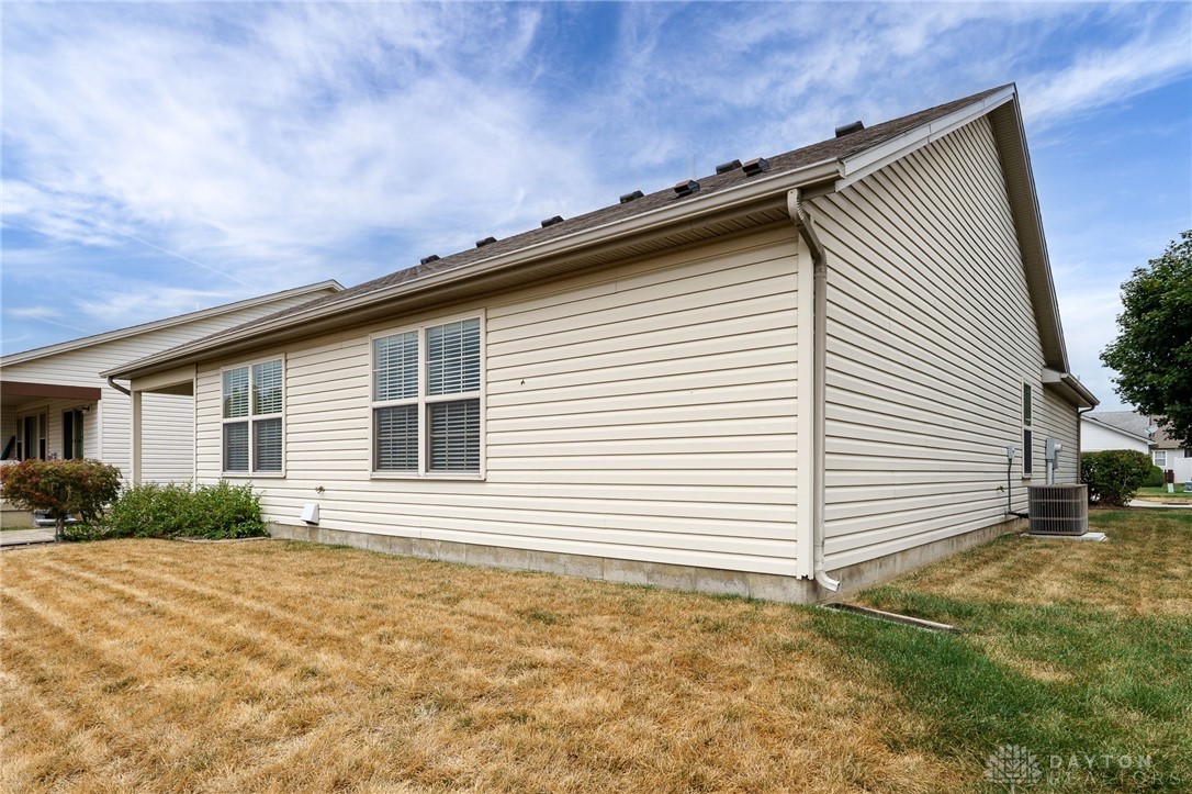 Miamisburg, Ohio 45342, United States, 3 Bedrooms Bedrooms, ,2 BathroomsBathrooms,Residential,Active,218760