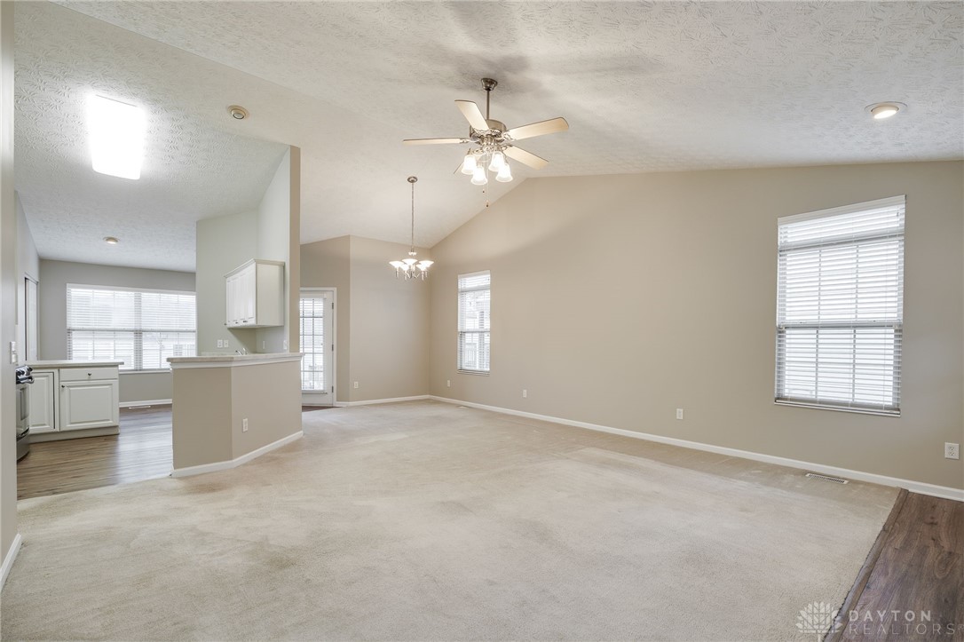 Miamisburg, Ohio 45342, United States, 3 Bedrooms Bedrooms, ,2 BathroomsBathrooms,Residential,Active,218760