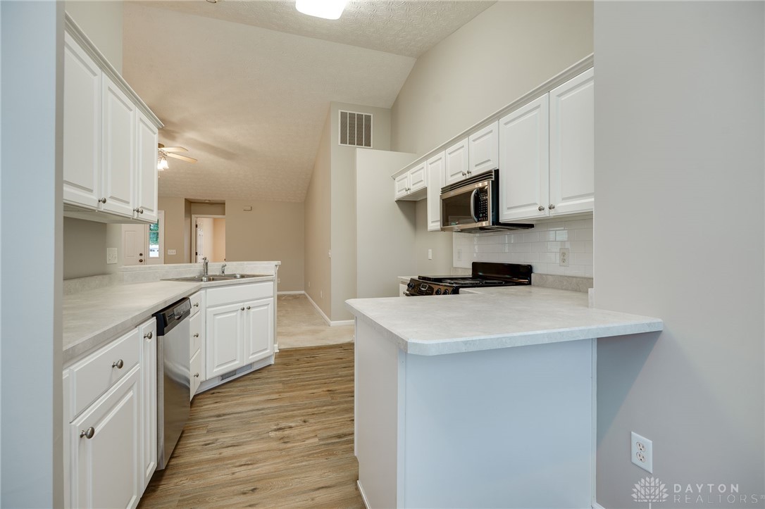 Miamisburg, Ohio 45342, United States, 3 Bedrooms Bedrooms, ,2 BathroomsBathrooms,Residential,Active,218760