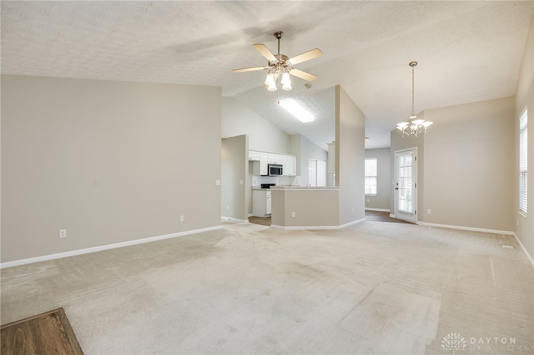 Miamisburg, Ohio 45342, United States, 3 Bedrooms Bedrooms, ,2 BathroomsBathrooms,Residential,Active,218760