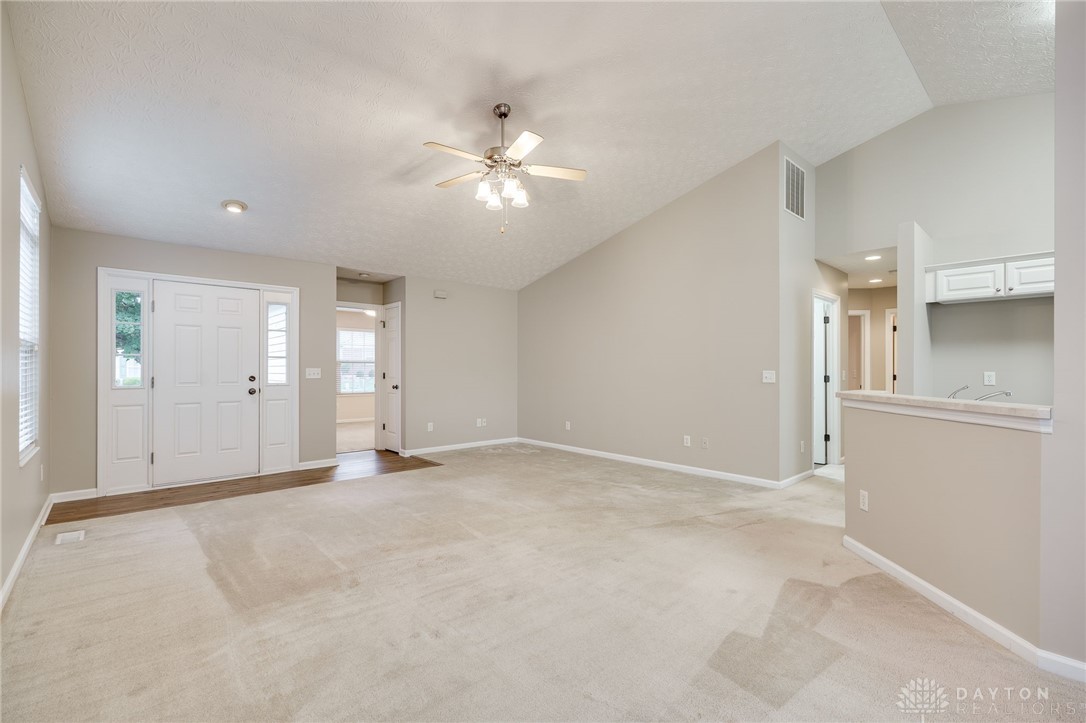 Miamisburg, Ohio 45342, United States, 3 Bedrooms Bedrooms, ,2 BathroomsBathrooms,Residential,Active,218760